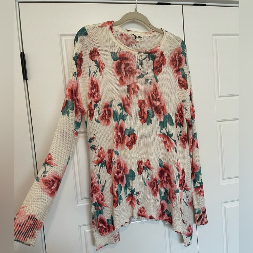 Show Me Your Mumu top